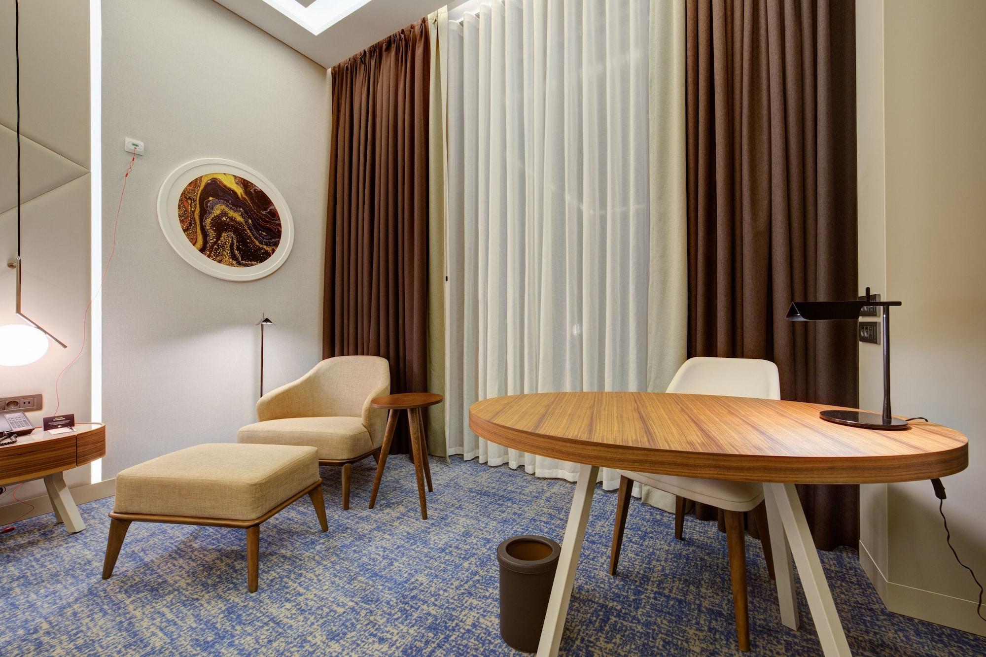 Doubletree By Hilton Adana Hotel Bagian luar foto