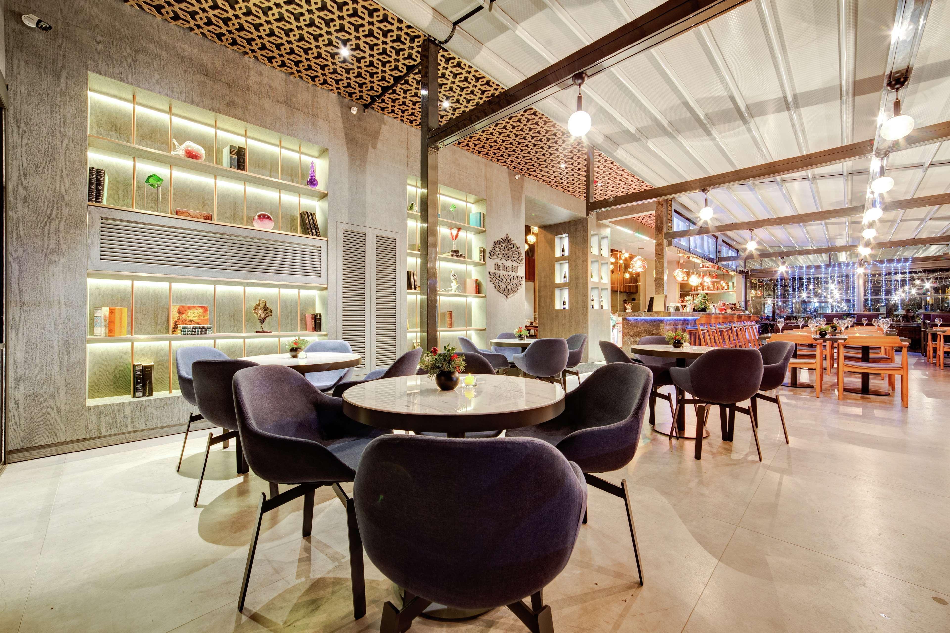 Doubletree By Hilton Adana Hotel Bagian luar foto