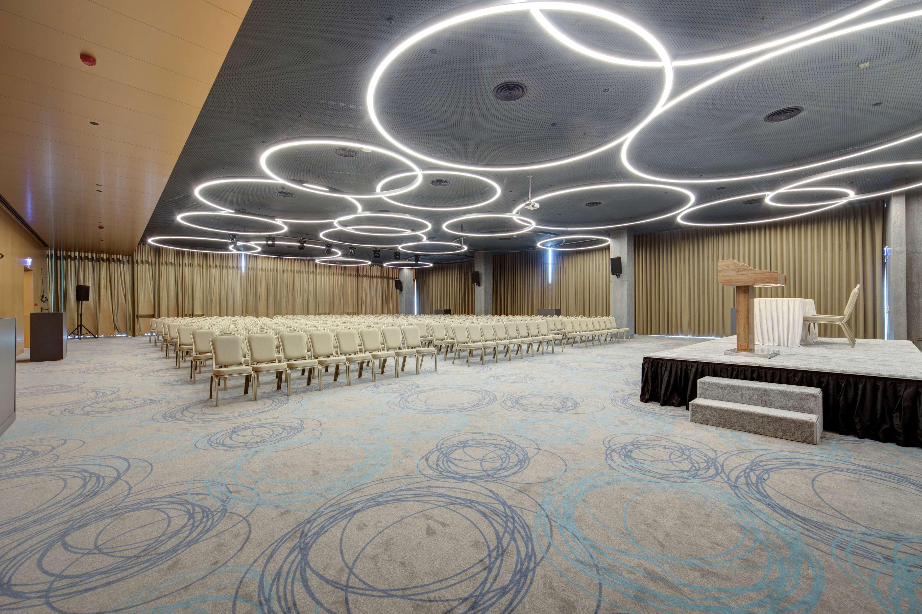 Doubletree By Hilton Adana Hotel Bagian luar foto